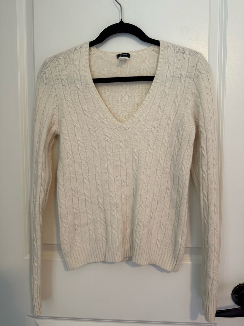 J Crew Cable Knit V-Neck Sweater in Cream Wool Angora